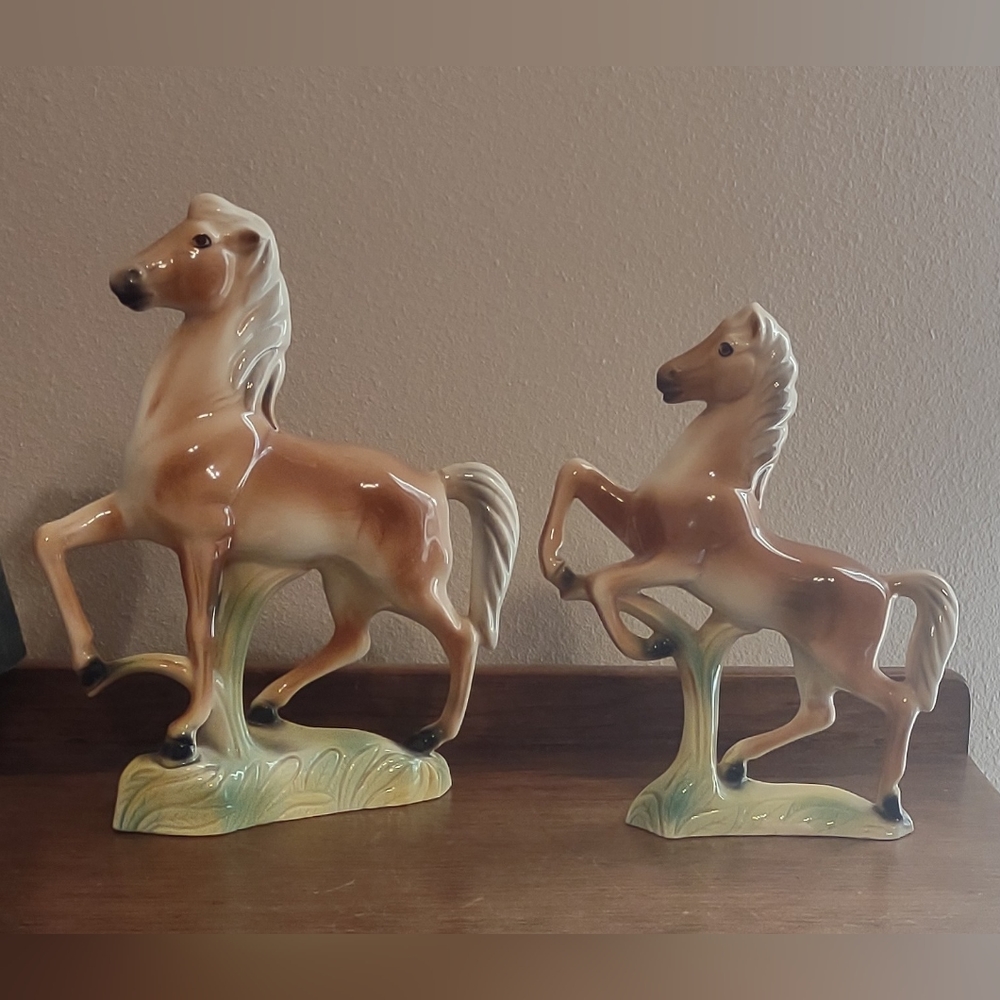 Vintage Stewart B McCulloch Ceramic Horses EUC